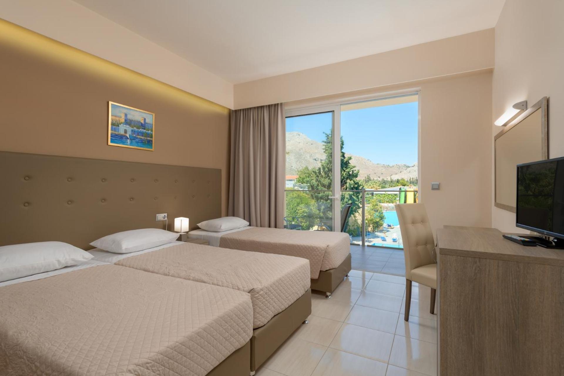 Golden Odyssey Hotel Колимбия Екстериор снимка