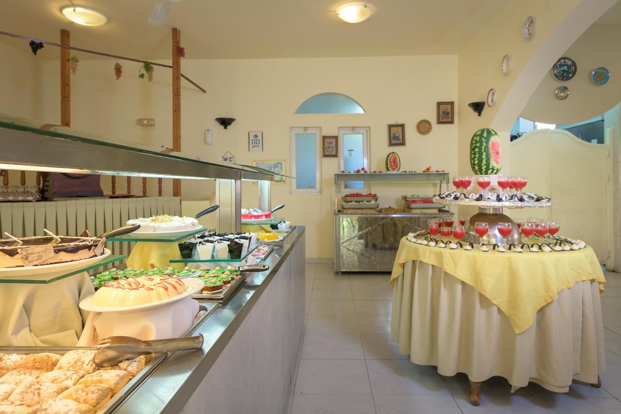 Golden Odyssey Hotel Колимбия Екстериор снимка