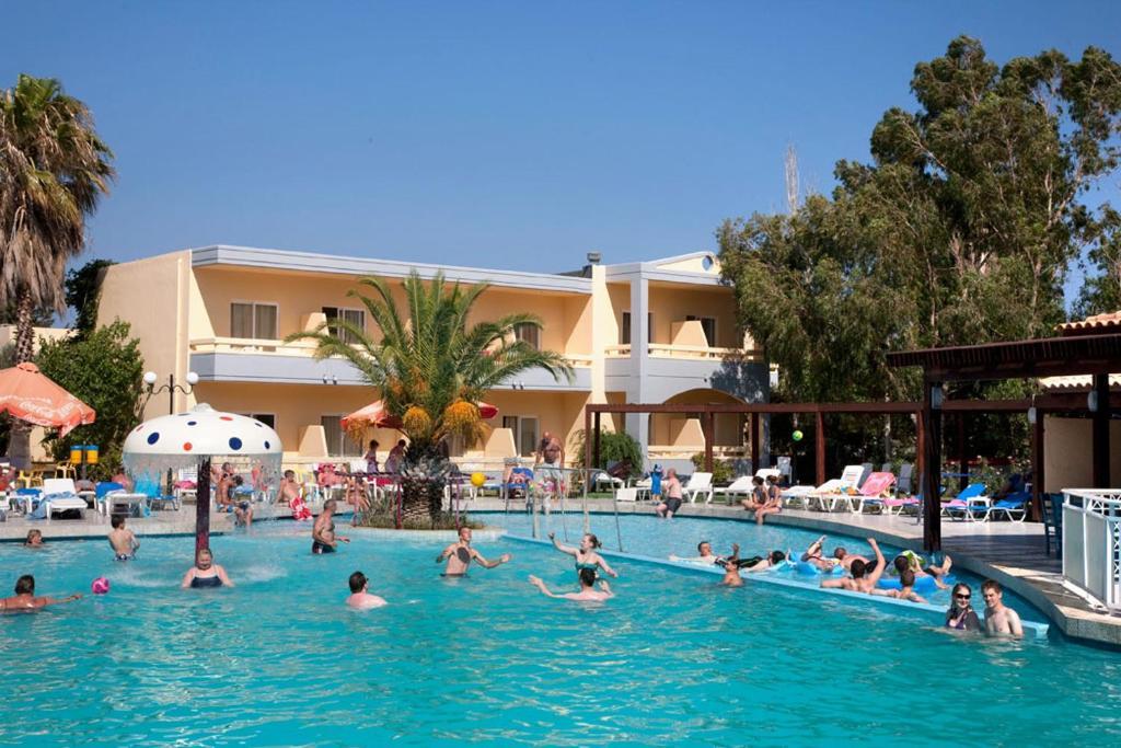 Golden Odyssey Hotel Колимбия Екстериор снимка